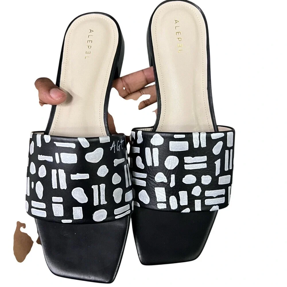 ALEPEL Women's Black White Geometric Print Square Toe Slip On Mules Slides Sz 10